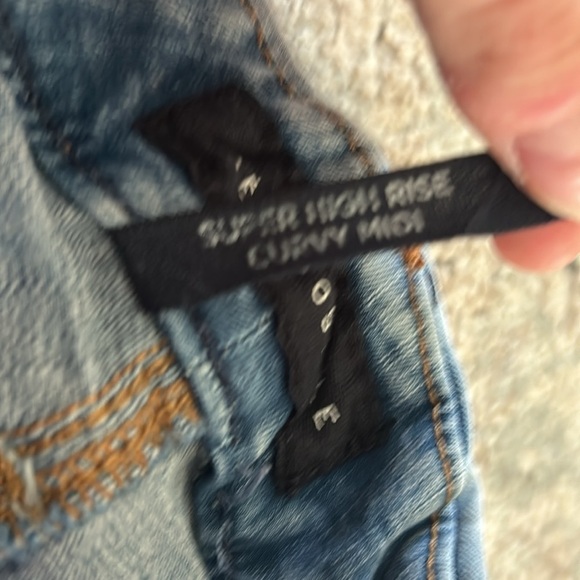 Aeropostale size 00 Super High Rise Curvy Midi ripped Jean Shorts - Picture 3 of 6